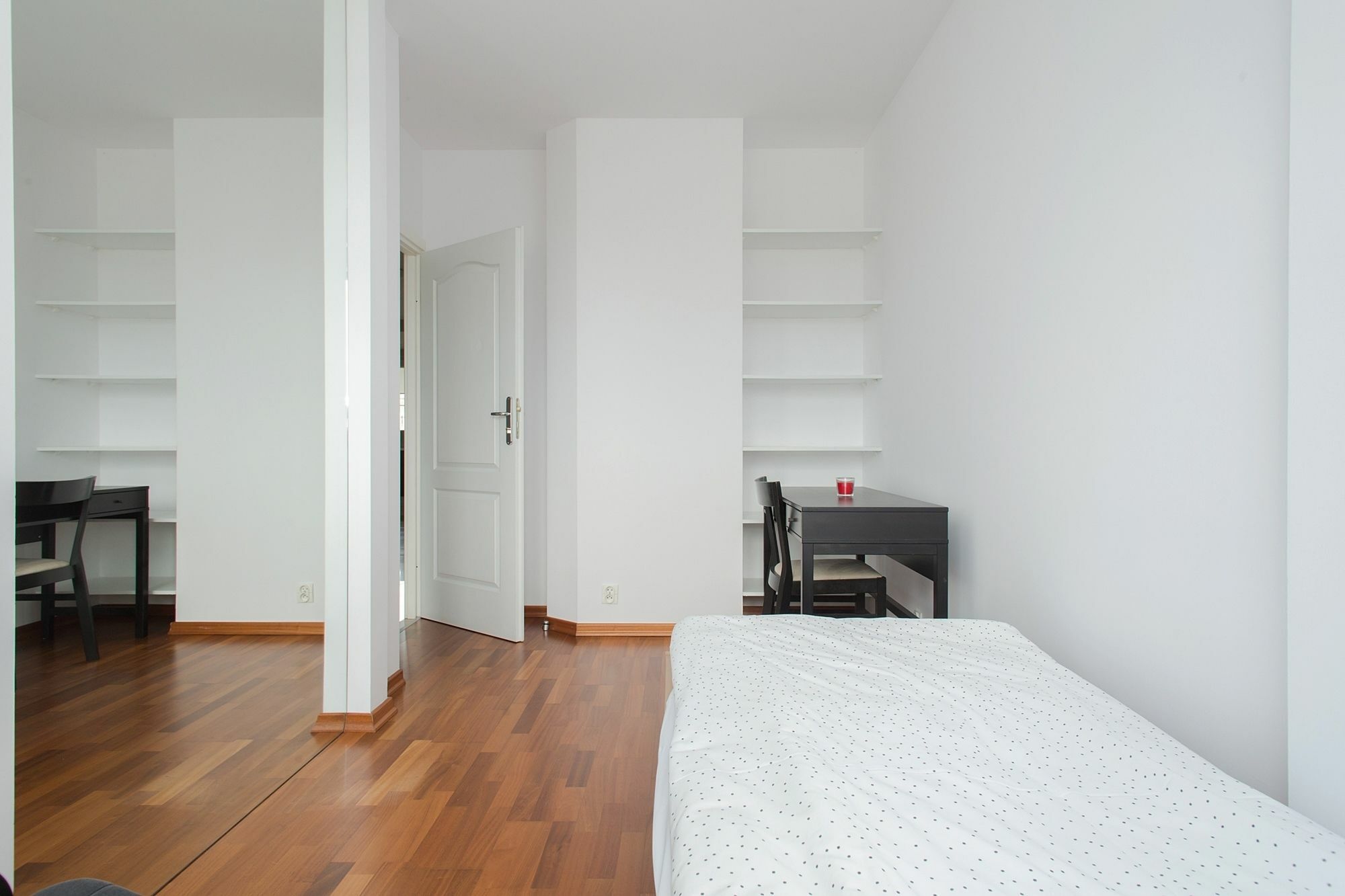 Shortstaypoland Wolnosc Warsaw Exterior photo